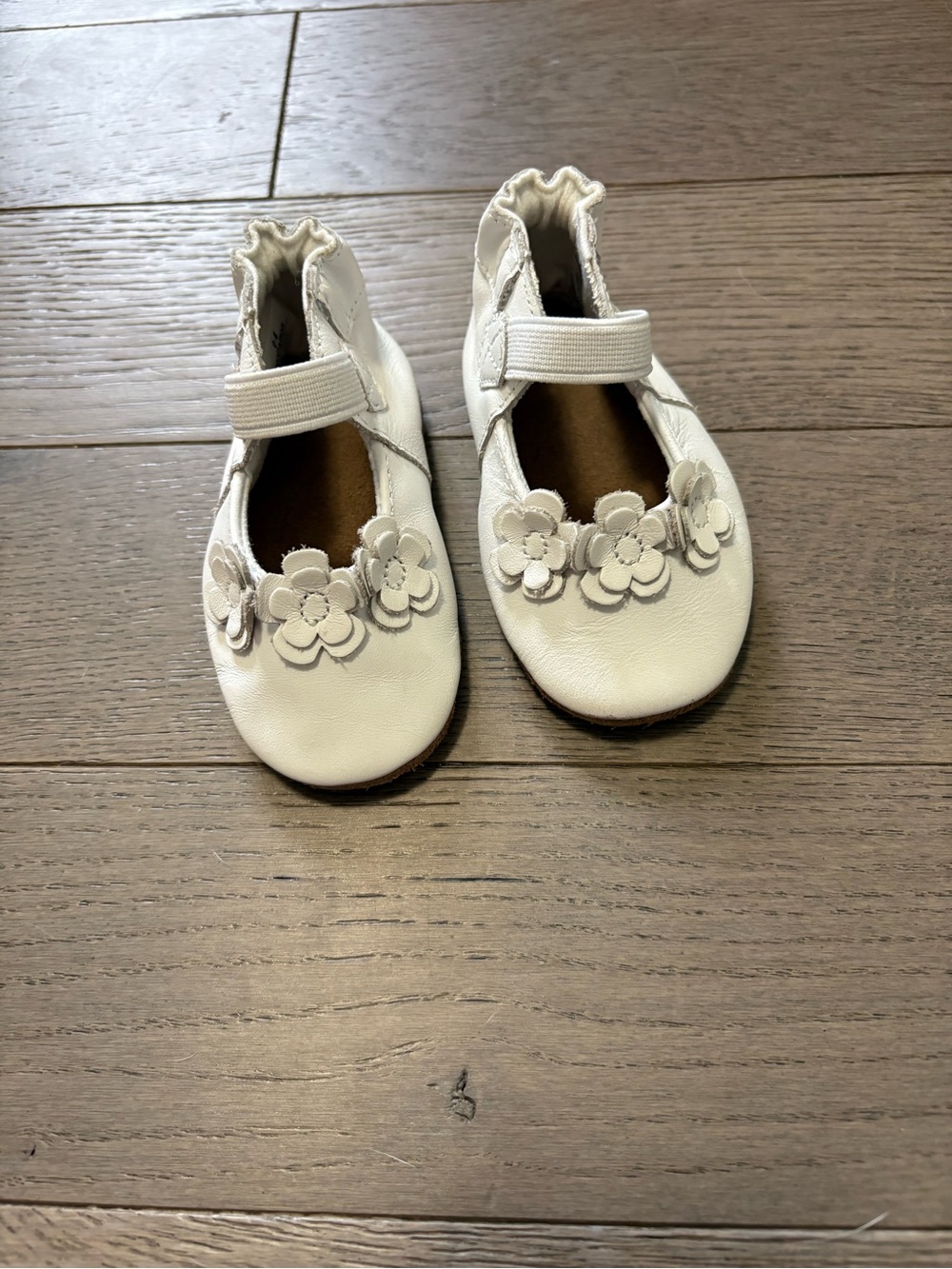 Baby White Floral Mary Jane Shoes